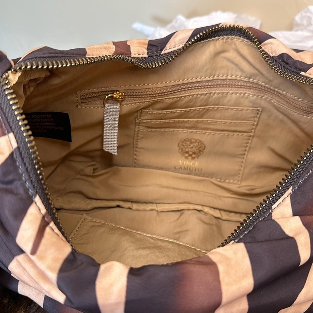 NWT Vince Camuto Nylon Crossbody Clutch bag Brown Zebra print zip closure 11”x8” - Picture 11 of 11
